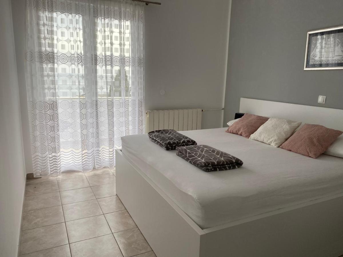 Emanuela 2 Daire Novalja Dış mekan fotoğraf